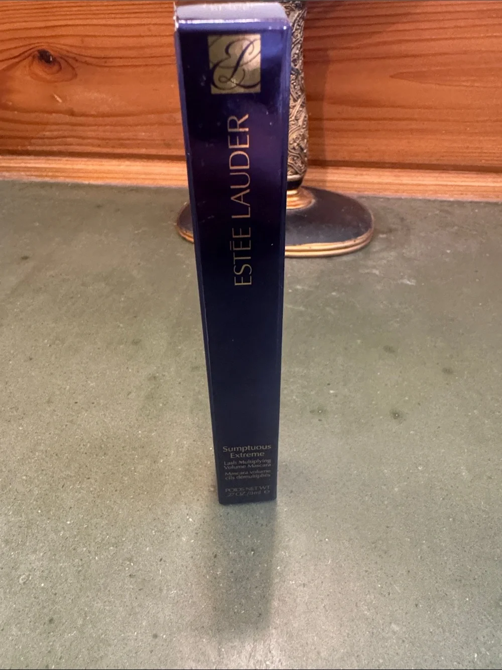 Estee Lauder Sumptuous Extreme Mascara - Navy Blue & Gold Packaging
